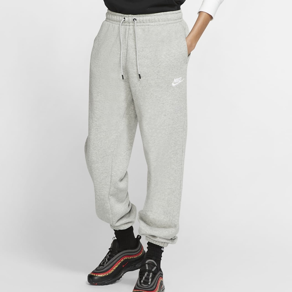 Nike Sportswear Essentials Women's Sweatpants